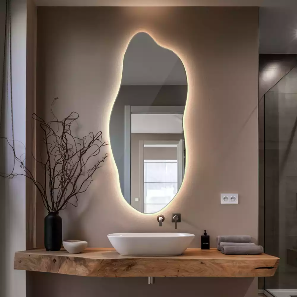 Miroir organique lumineux suspendu au design original