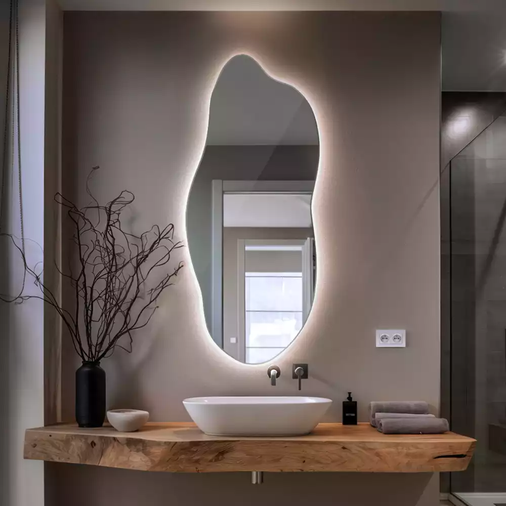 Miroir organique lumineux suspendu au design original