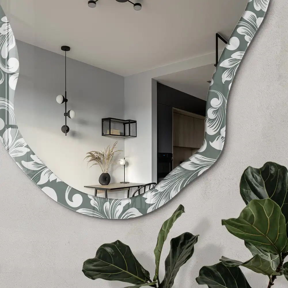 Miroir irrégulier avec impression ornementale végétale