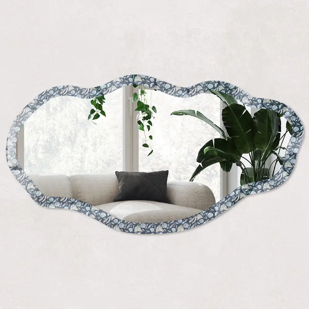 Miroir encadré avec impression de motif végétal forme irrégulière