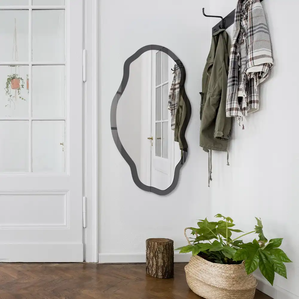 Miroir décoratif irrégulier à impression noire