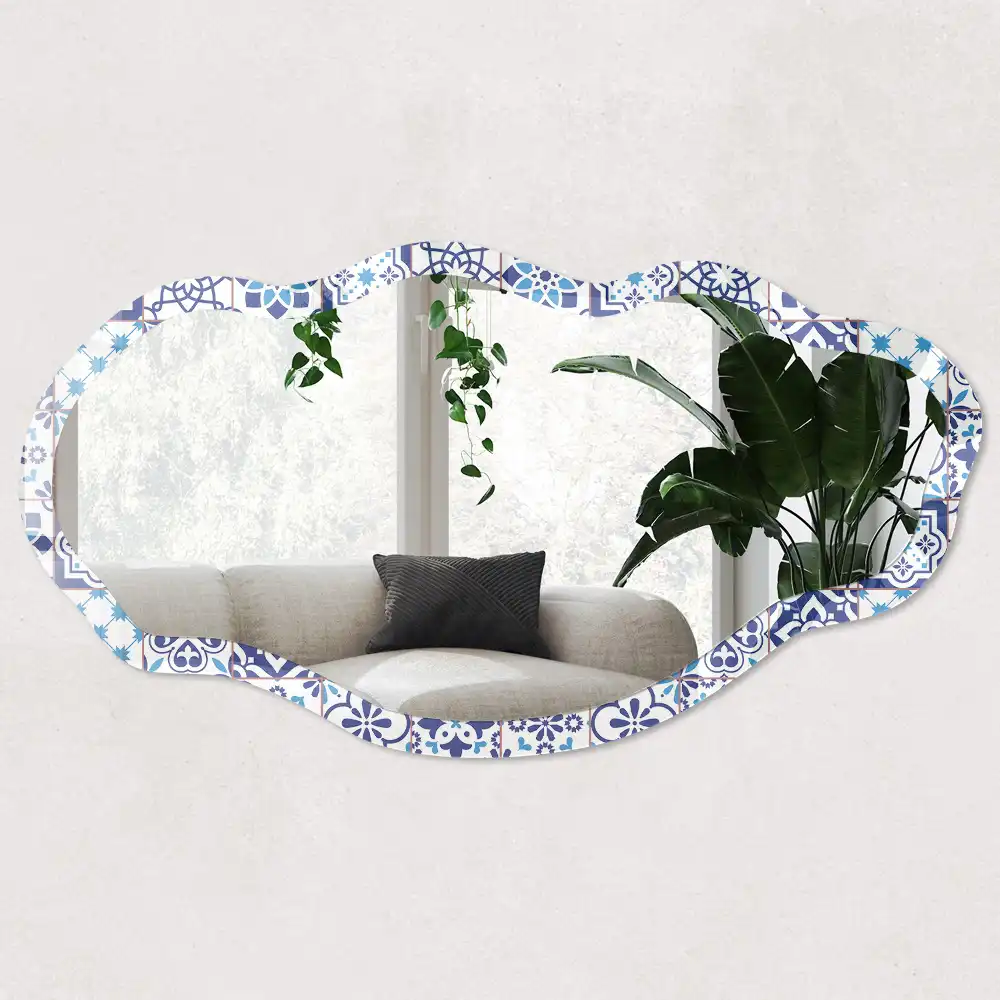 Miroir encadré à motif géométrique effet carrelage