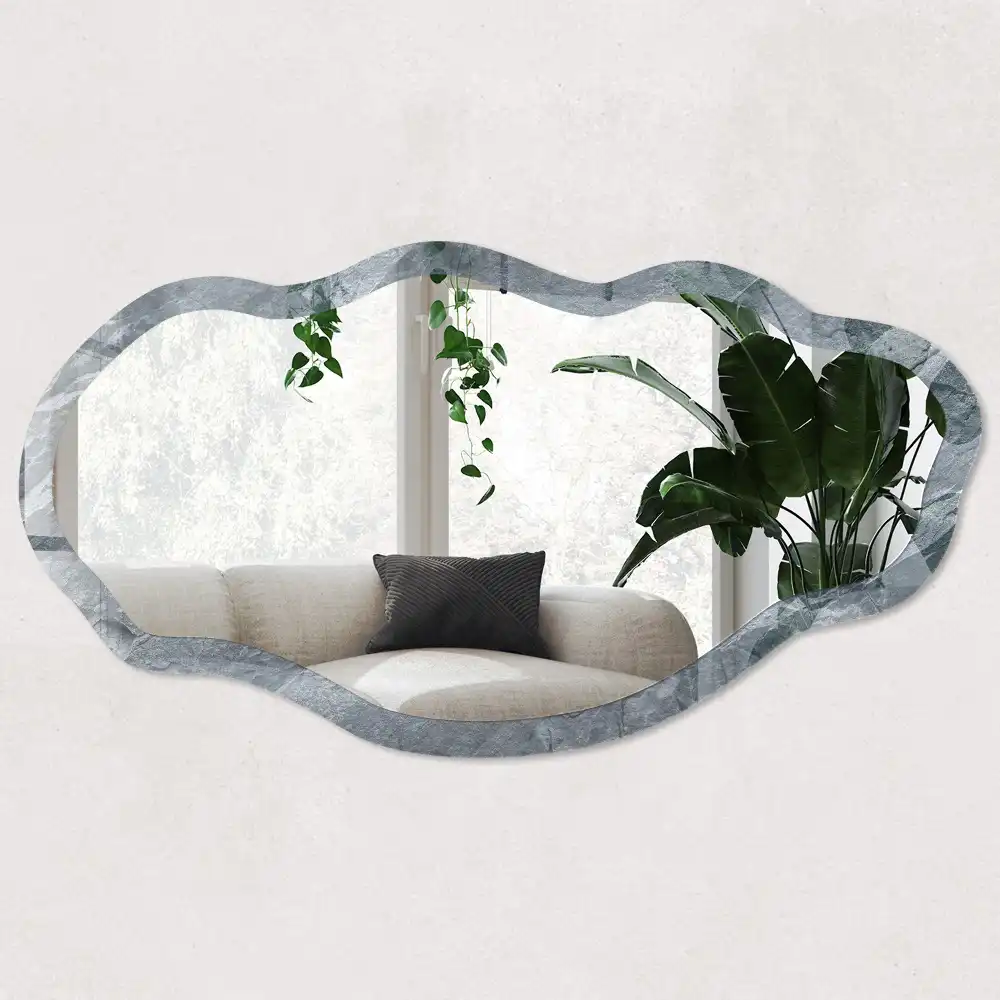 Miroir encadré avec impression à motif de texture rocheuse de forme irrégulière