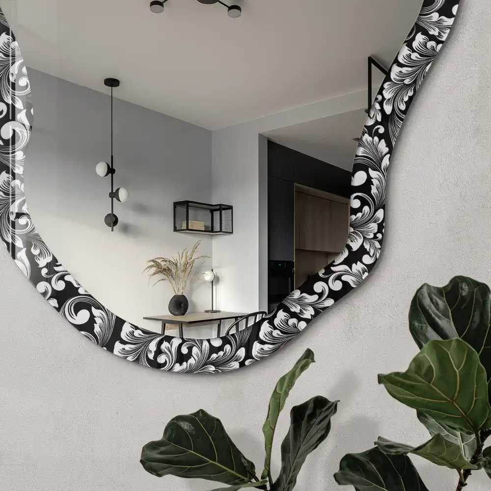 Miroir irrégulier avec impression ornement classique