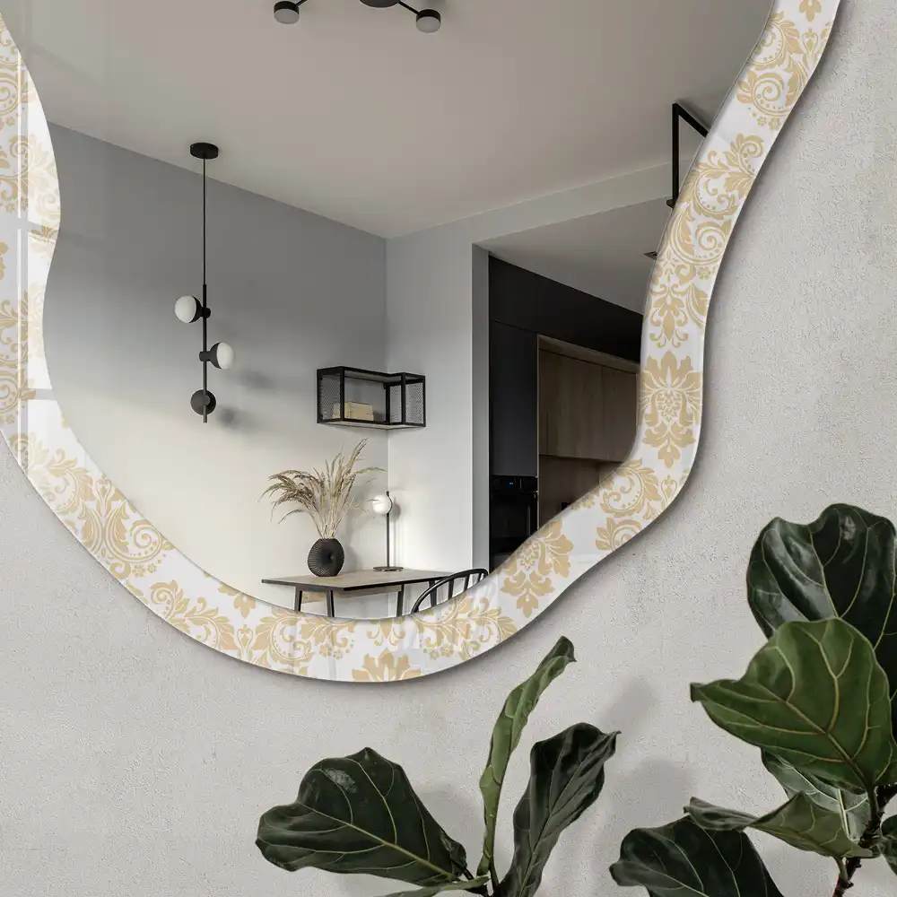 Miroir encadré à impression ornementale de forme irrégulière