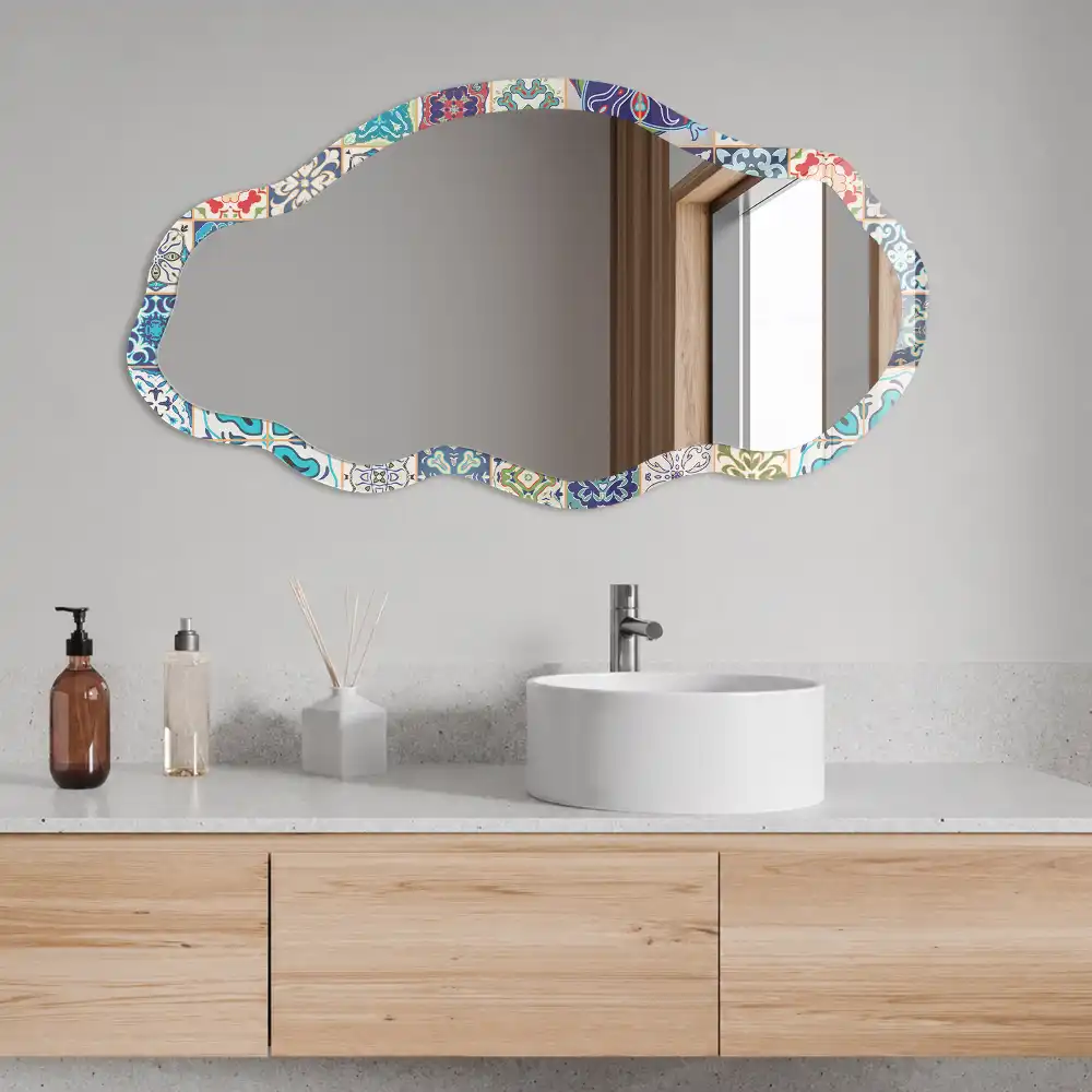 Miroir décoratif irrégulier à motif carrelage coloré