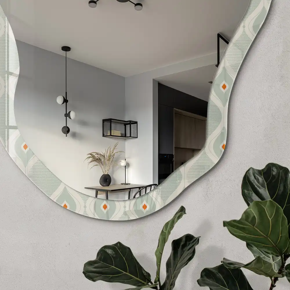 Miroir encadré à impression avec motifs rétro et forme irrégulière