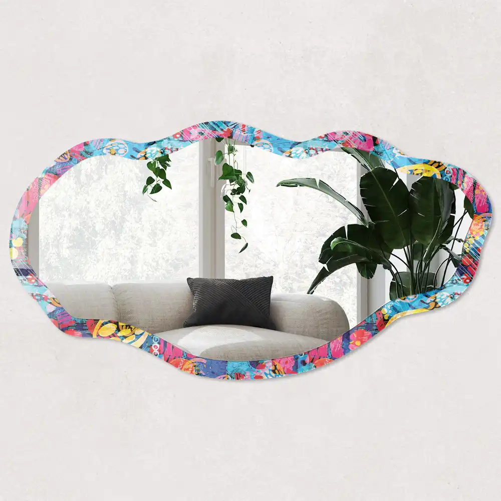 Miroir encadré avec impression d'une forme abstraite colorée irrégulière