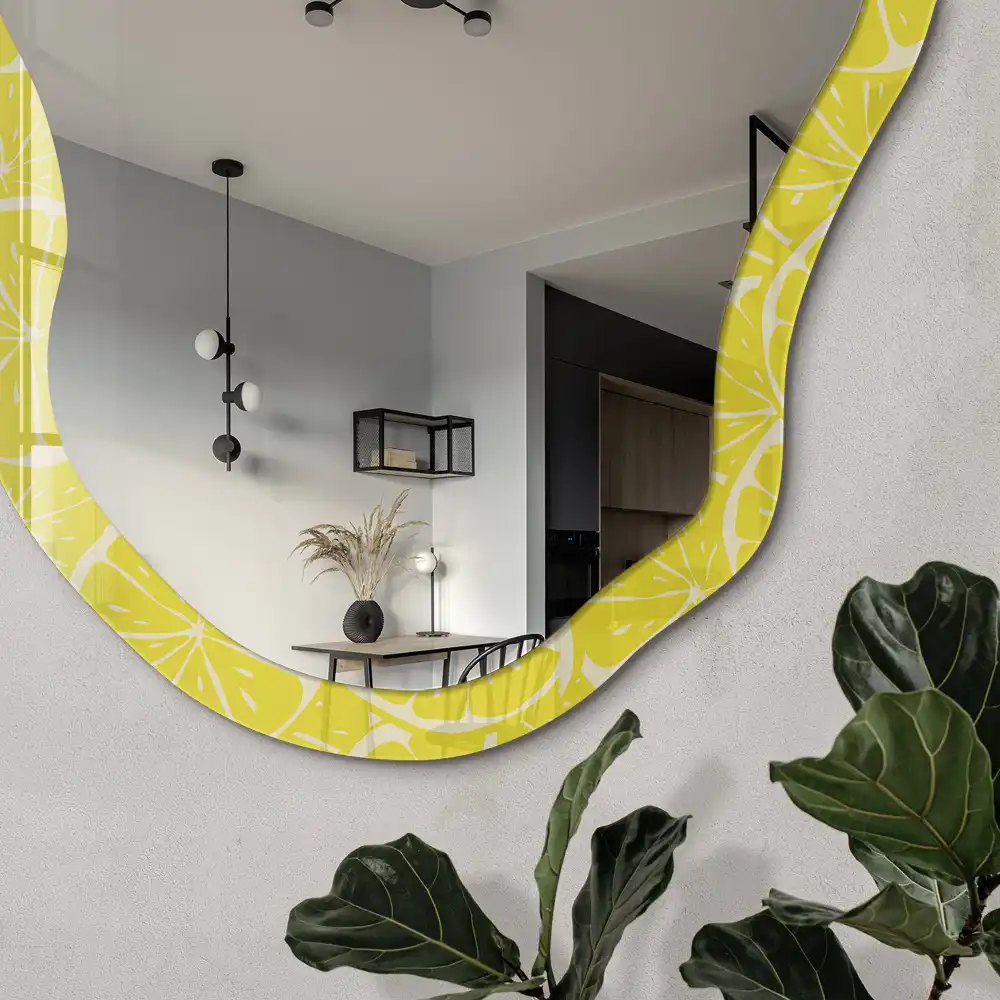 Miroir encadré avec impression de quartiers de citron forme irrégulière