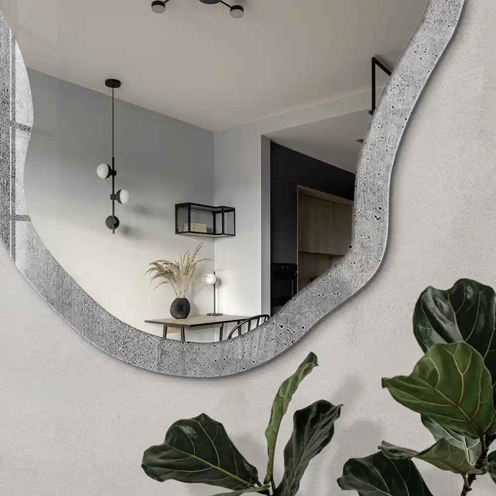 Miroir irrégulier à motif béton