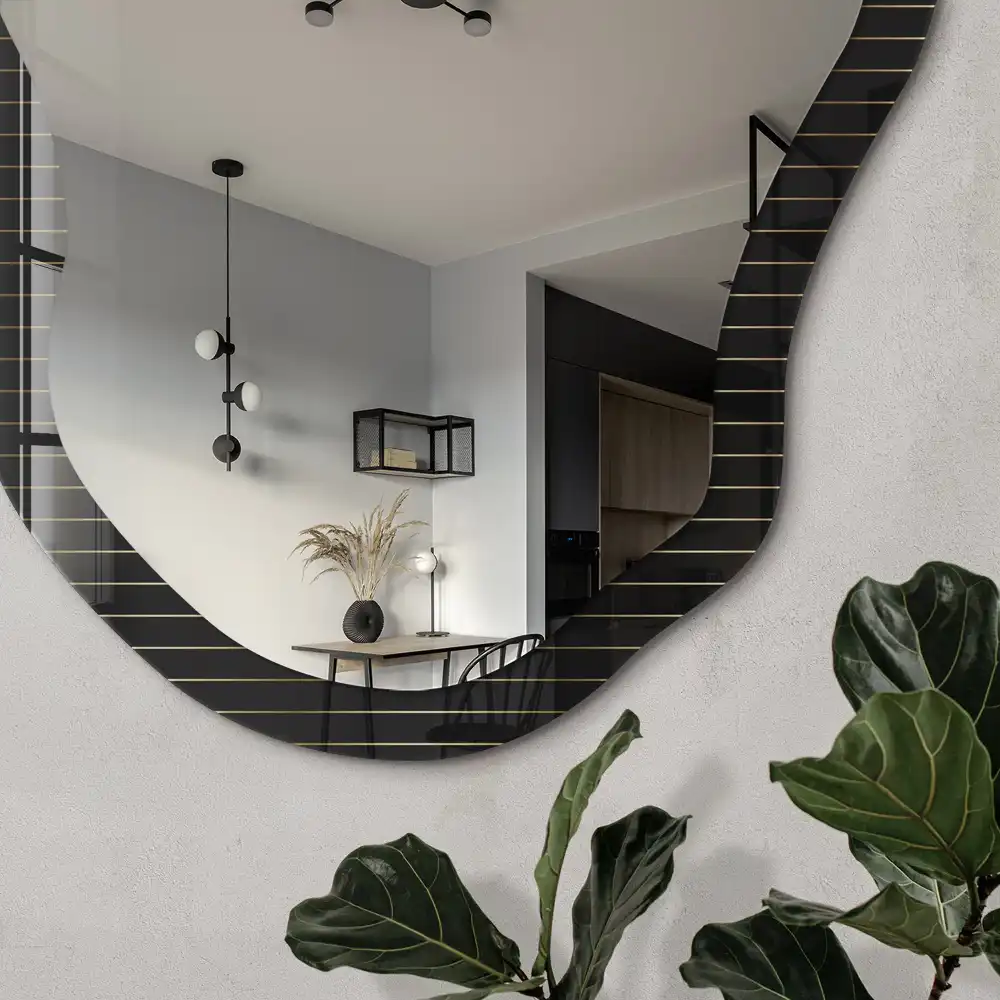 Miroir irrégulier à motif de lignes douces