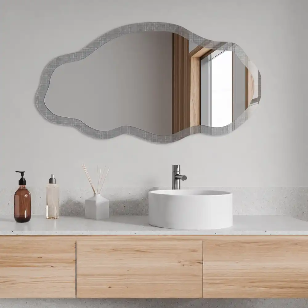 Miroir encadré avec impression géométrique de forme irrégulière