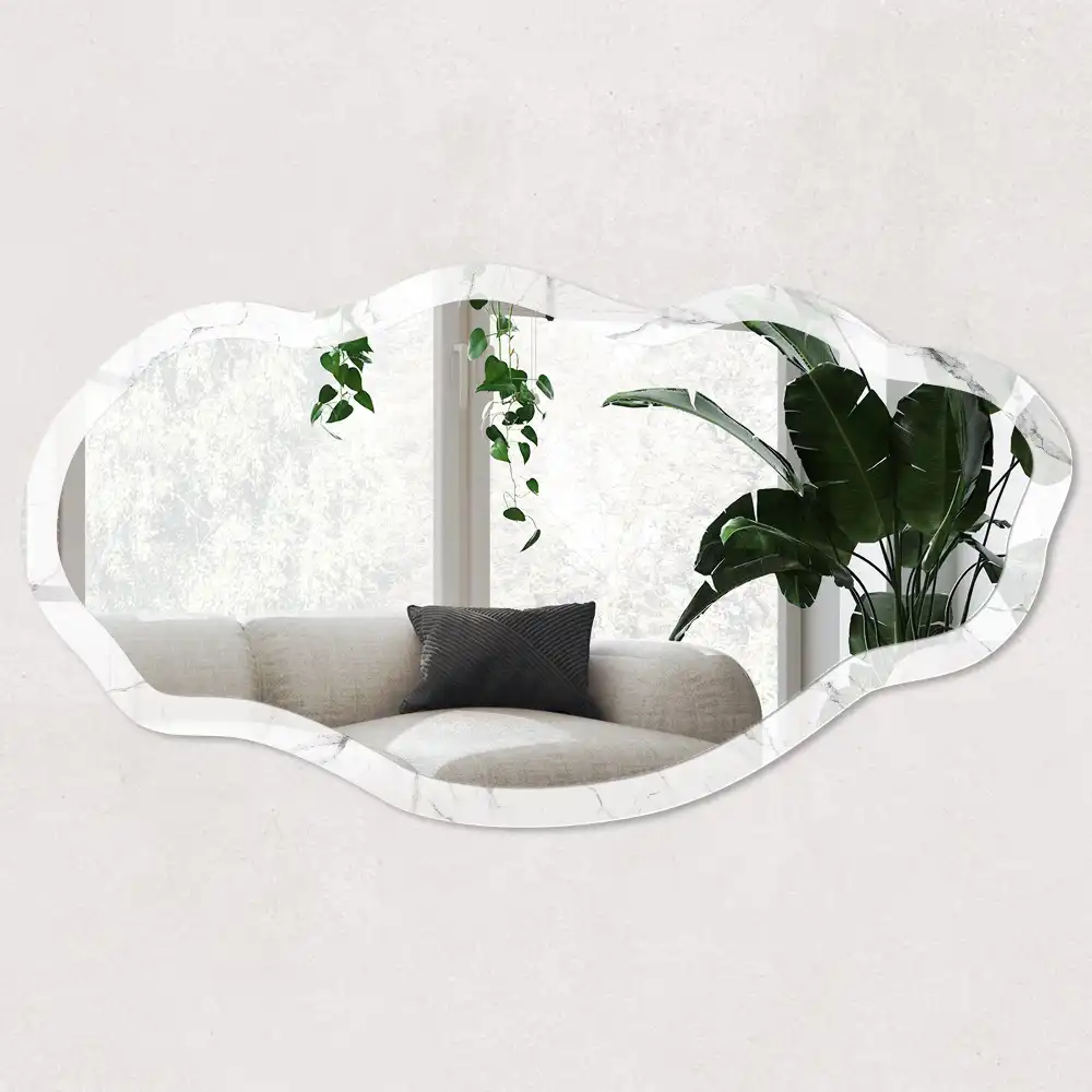 Miroir encadré à impression effet marbre de forme irrégulière