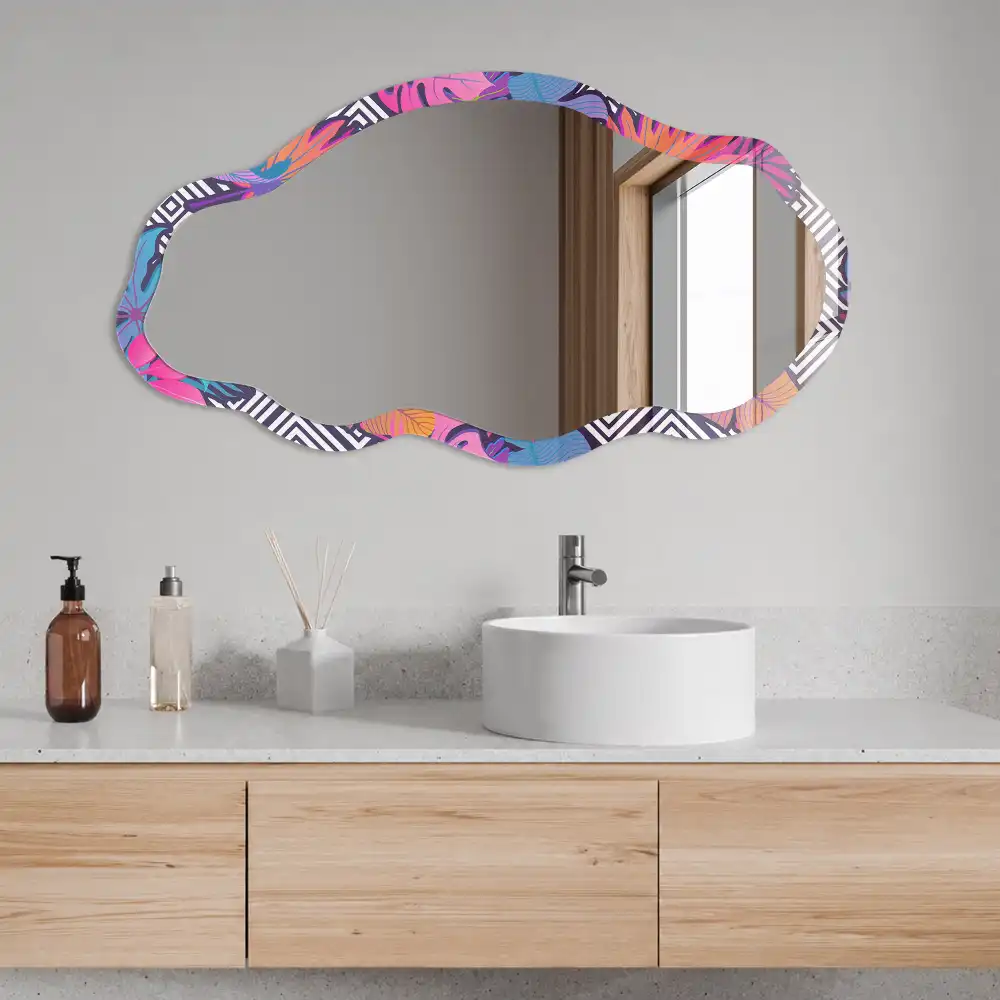 Miroir encadré à motif tropical et forme irrégulière