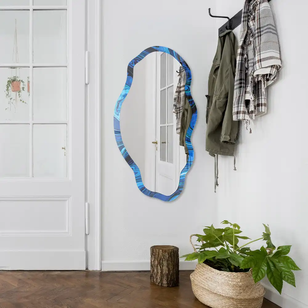 Miroir décoratif irrégulier avec impression abstraite bleue