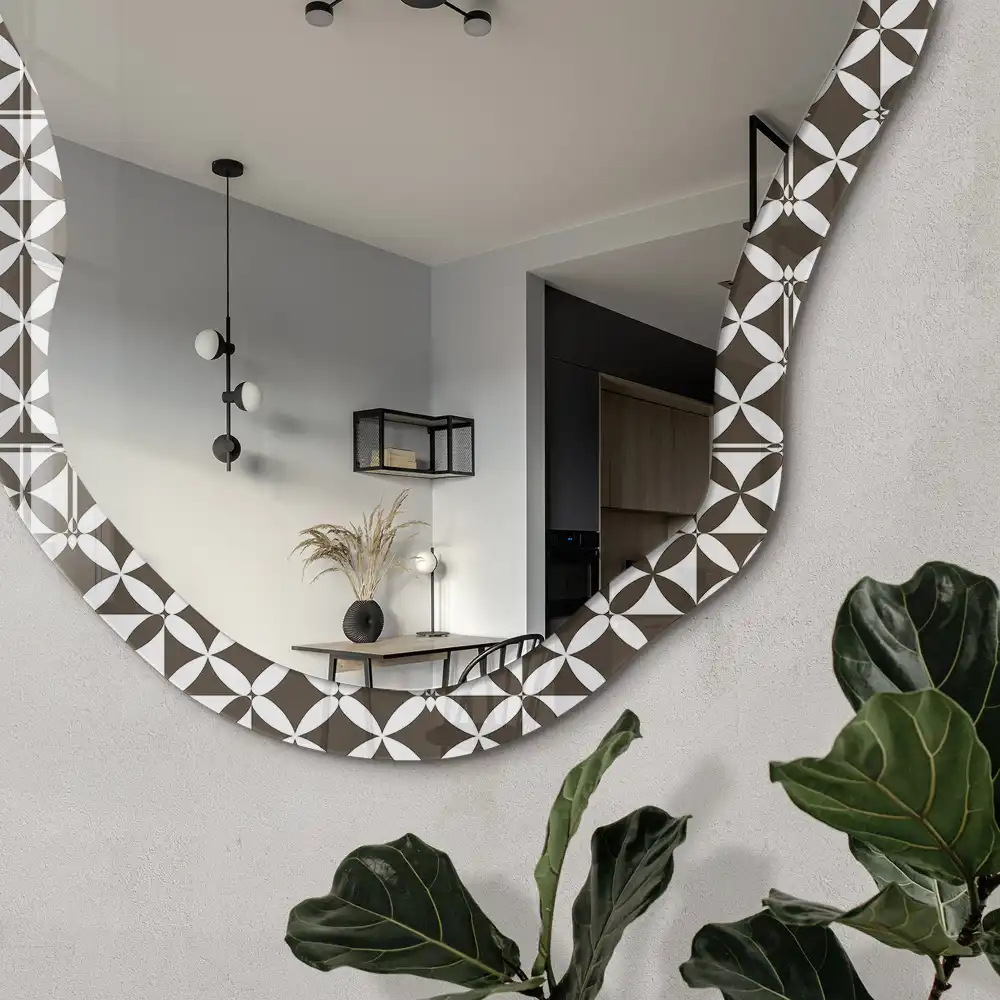 Miroir irrégulier à motif géométrique imprimé