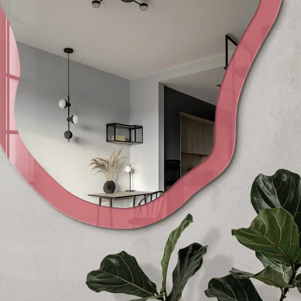 Miroir irrégulier avec impression couleur saumon