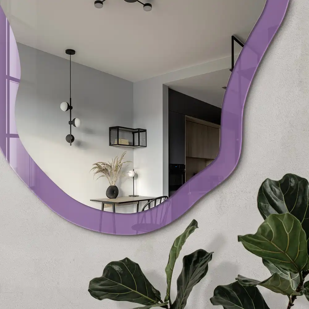 Miroir encadré à impression de forme irrégulière violet