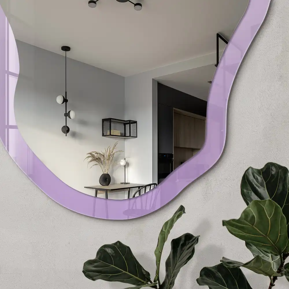 Miroir décoratif aux formes irrégulières et au dégradé subtil