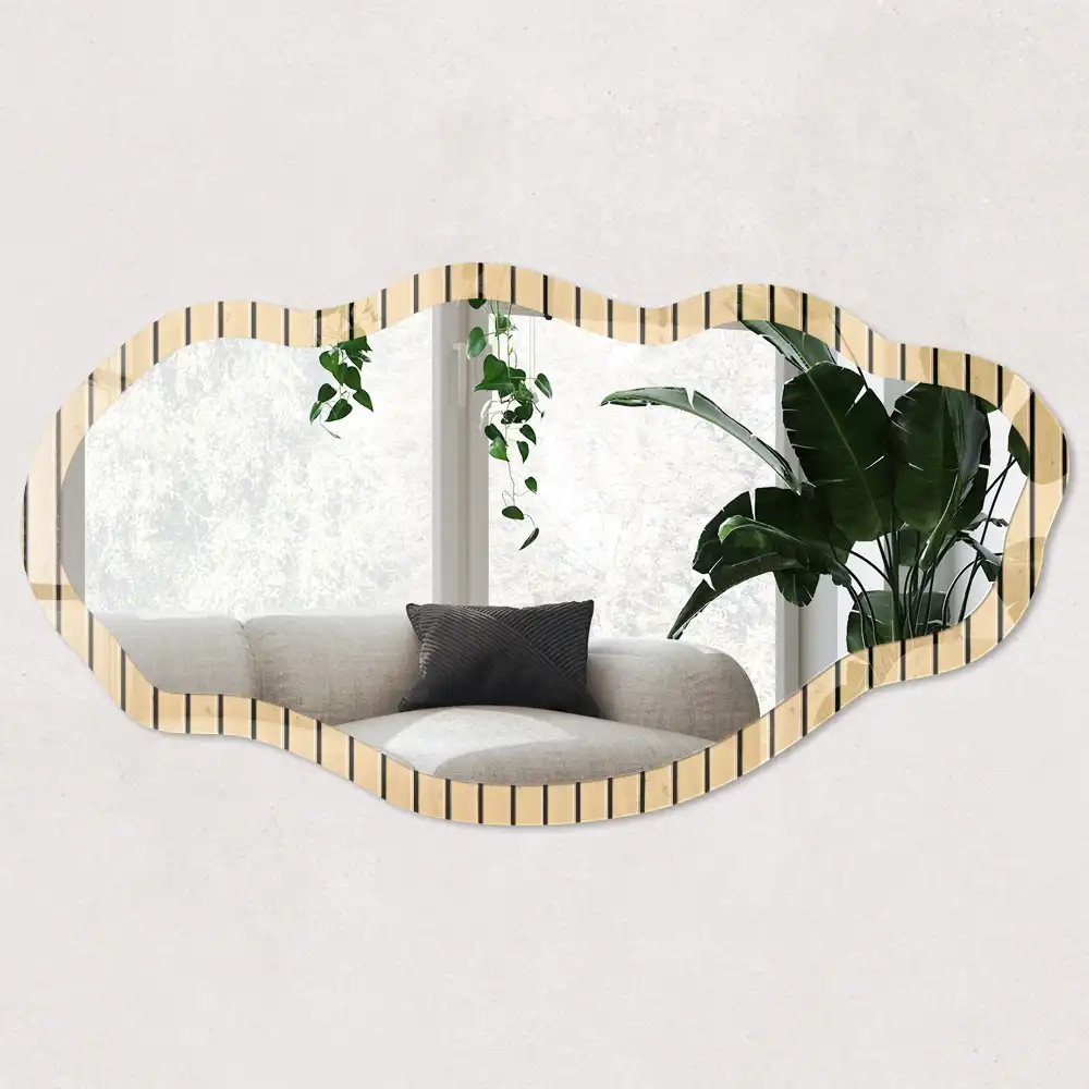 Miroir encadré à motif lignes de bois de forme irrégulière