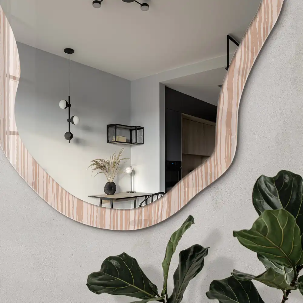 Miroir irrégulier à motif effet bois