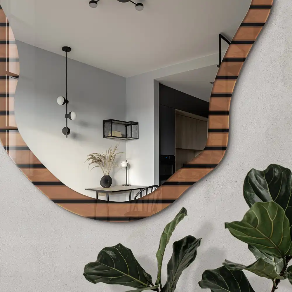 Miroir irrégulier à effet bois rayé