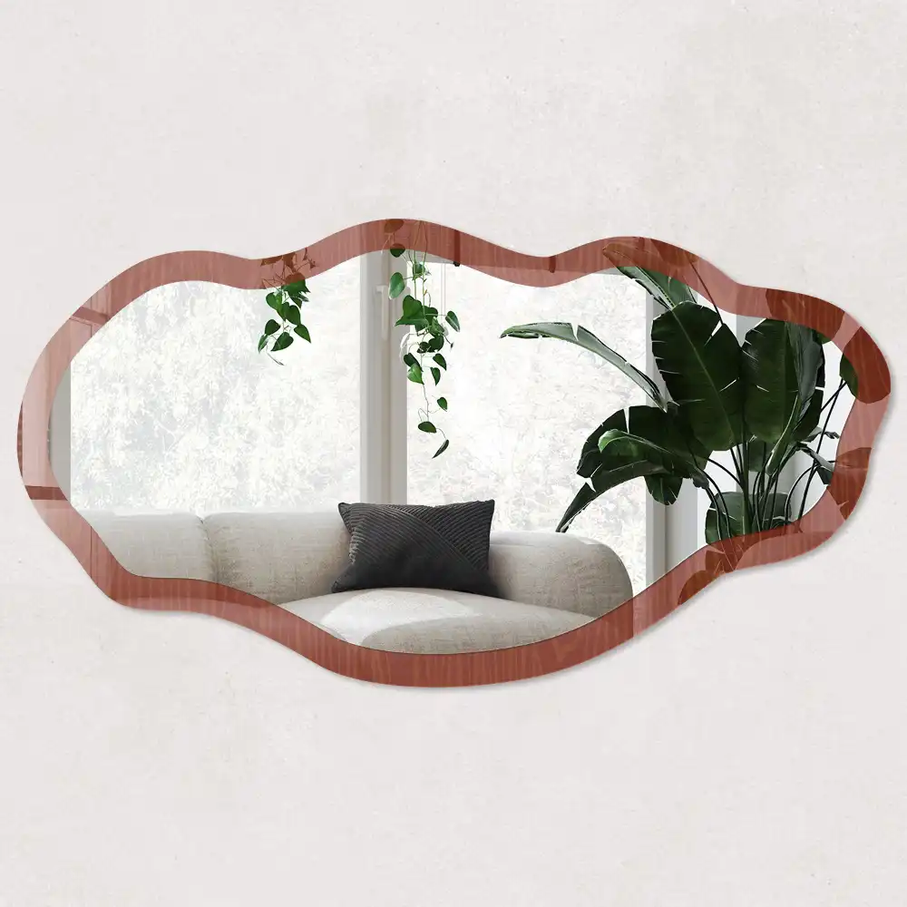 Miroir encadré avec impression effet bois forme irrégulière