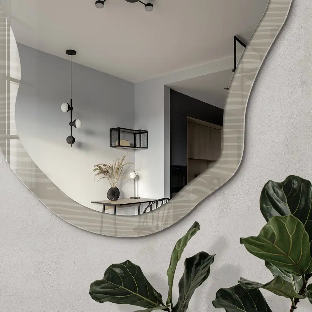 Miroir irrégulier à motif bois