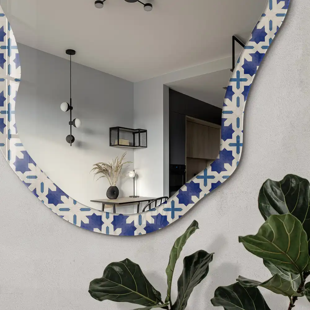 Miroir irrégulier à motif mosaïque crème