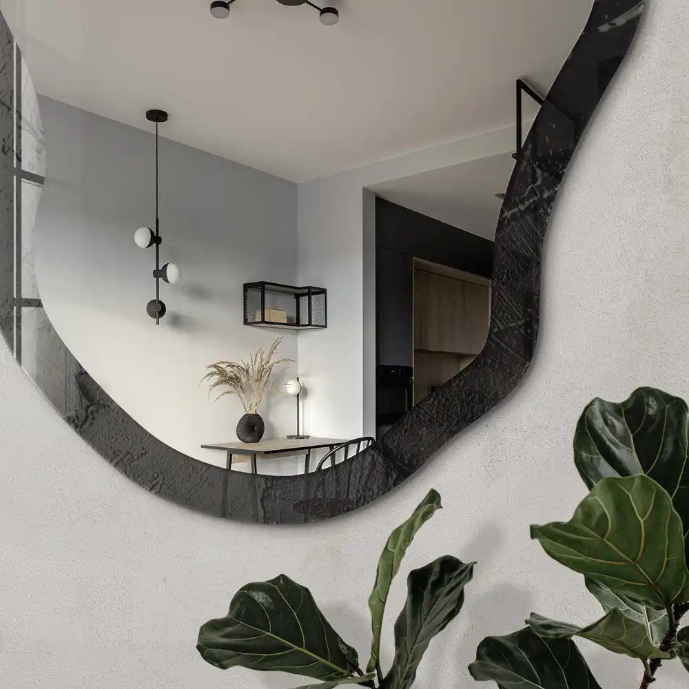 Miroir encadré à impression forme irrégulière noir texturé