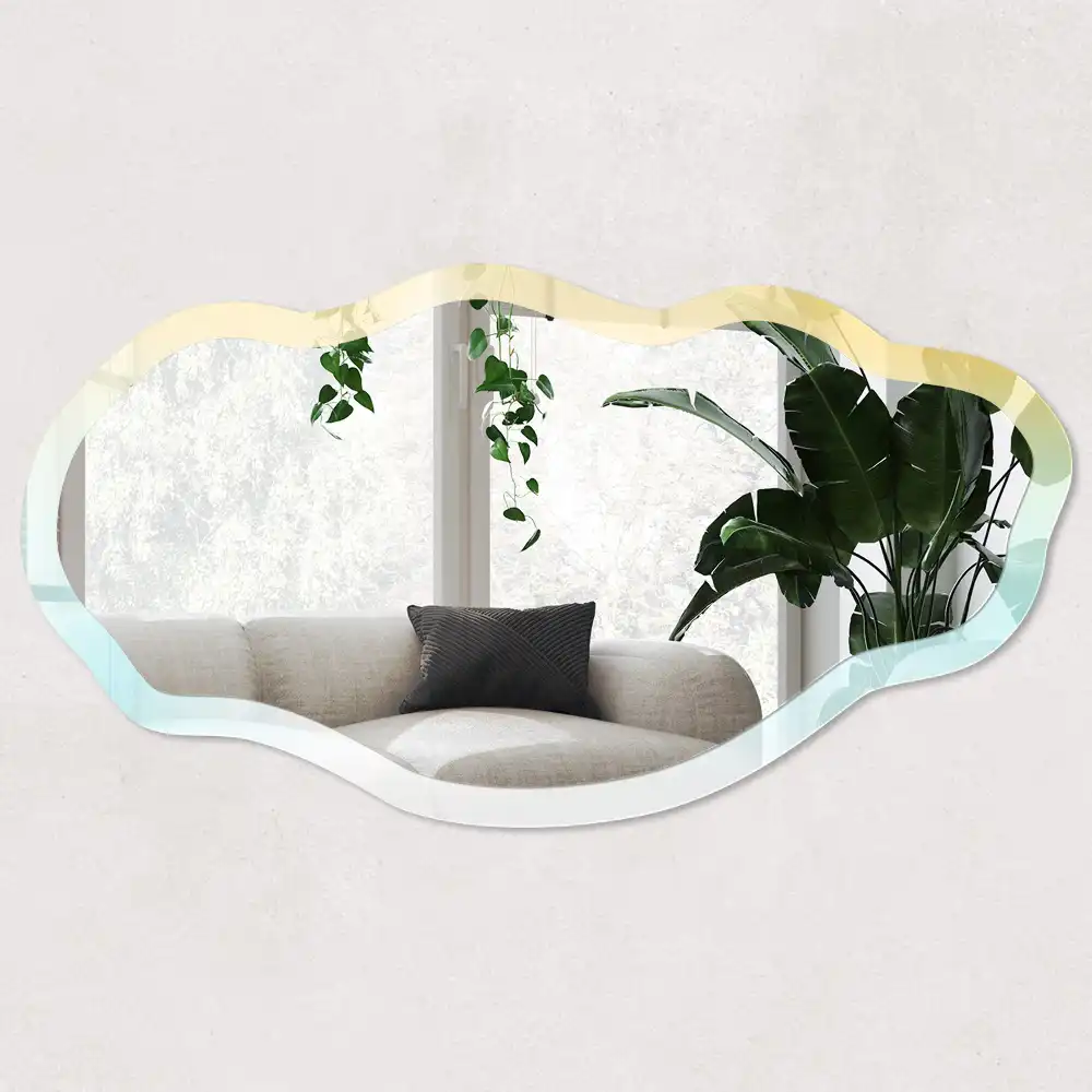 Miroir décoratif irrégulier aux tons doux