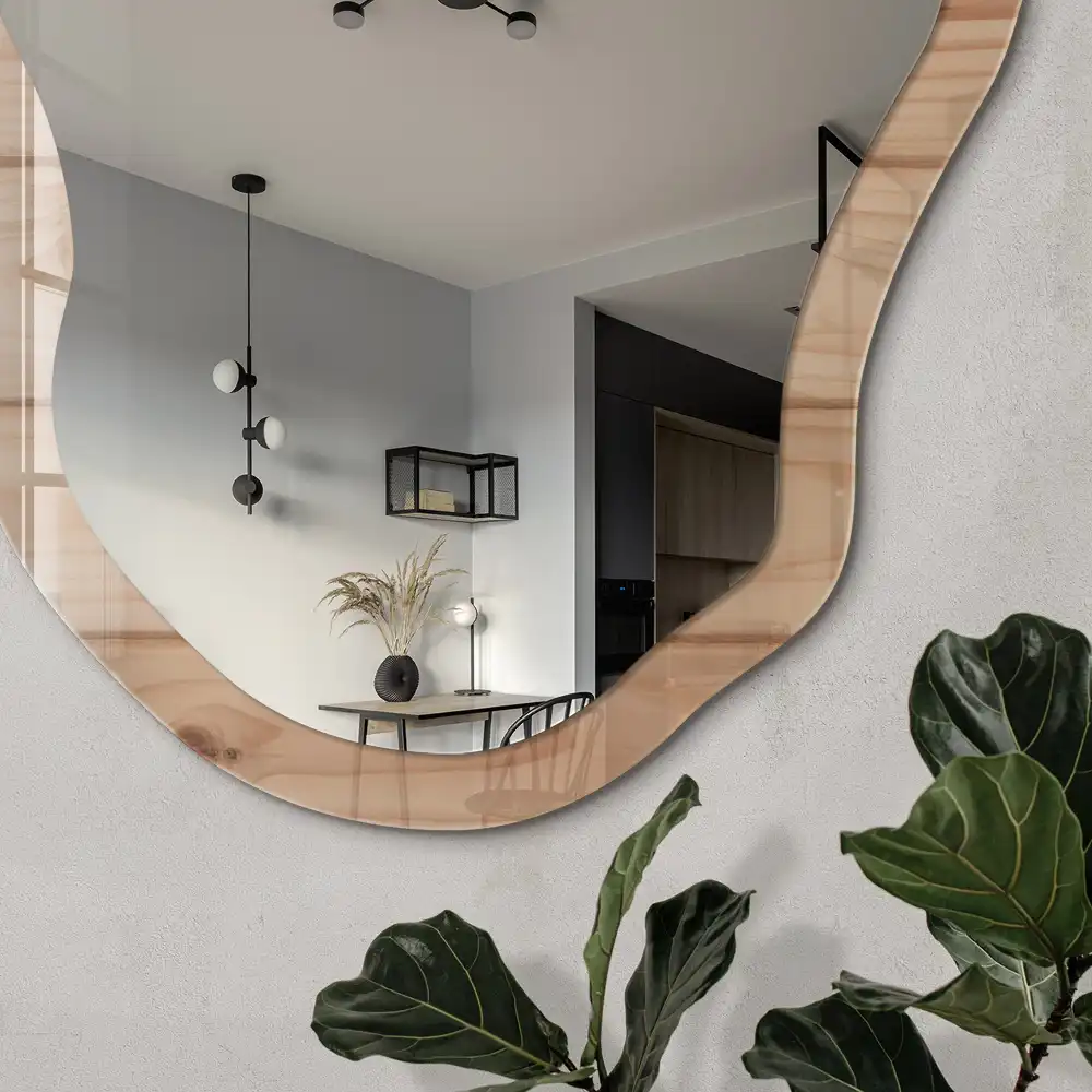 Miroir encadré avec impression effet bois forme irrégulière