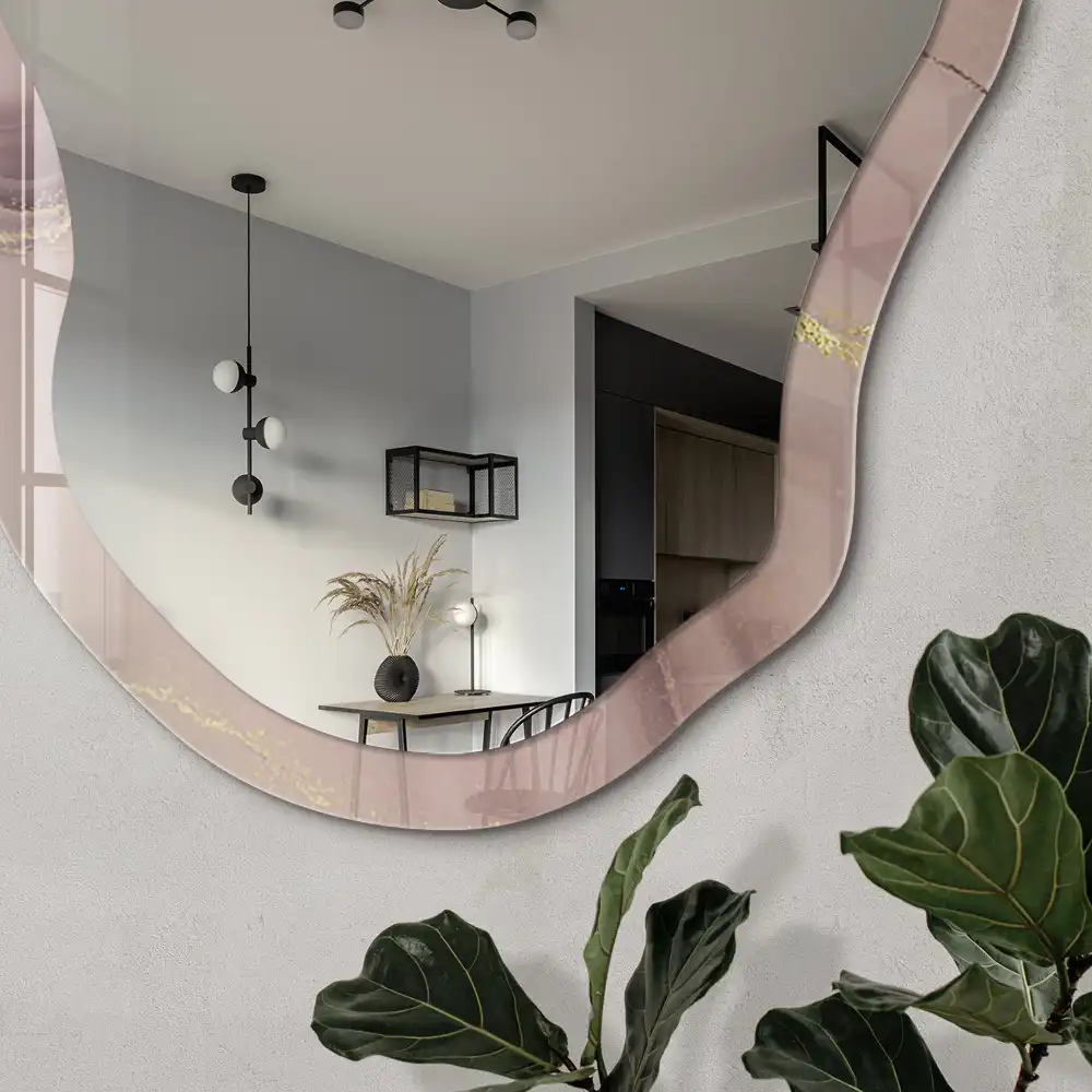 Miroir irrégulier à motif marbre rose