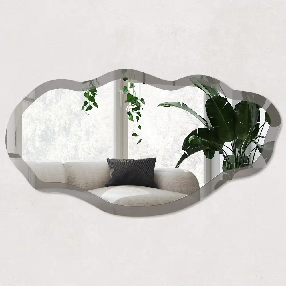 Miroir encadré de forme irrégulière gris foncé