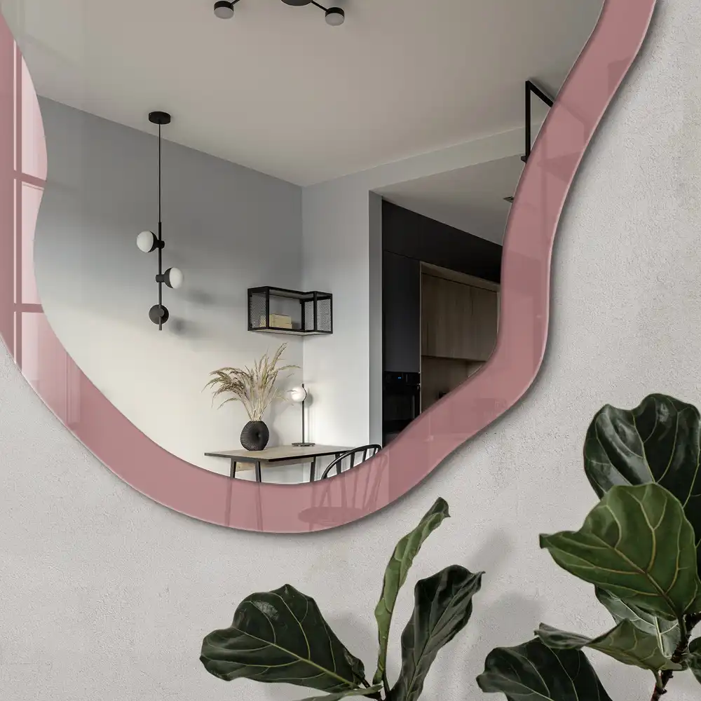 Miroir décoratif irrégulier avec impression bordeaux soutenu