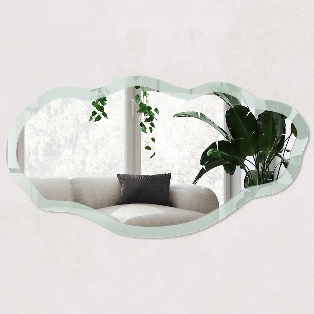 Miroir encadré de forme irrégulière menthe claire