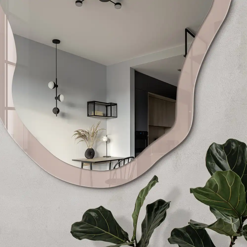 Miroir encadré à impression de forme irrégulière beige et rose