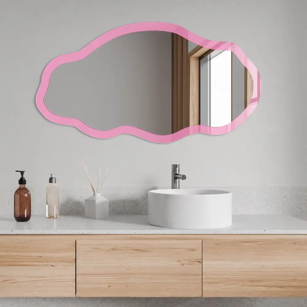 Miroir irrégulier à impression rose froid