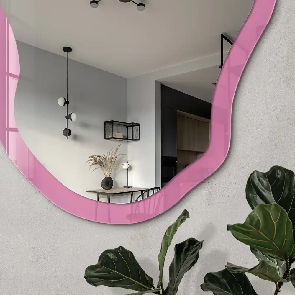 Miroir irrégulier à impression rose froid