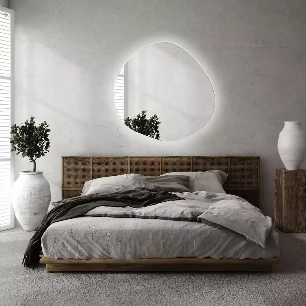 Miroir mural lumineux au design minimaliste et forme originale