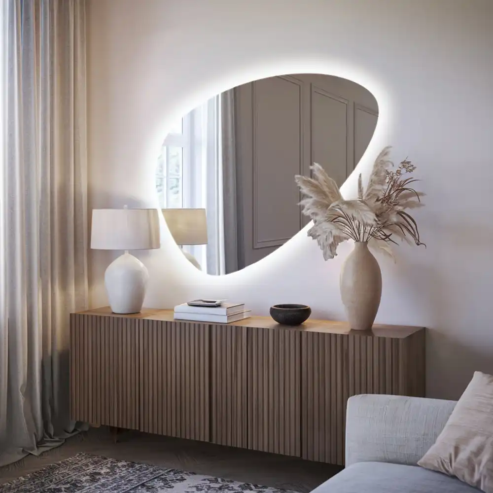 Miroir mural en forme d'œuf avec éclairage LED