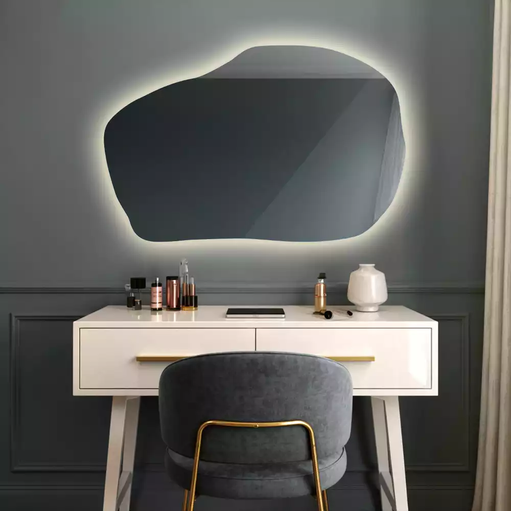 Miroir mural lumineux forme irrégulière