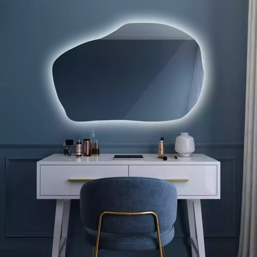 Miroir mural lumineux forme irrégulière