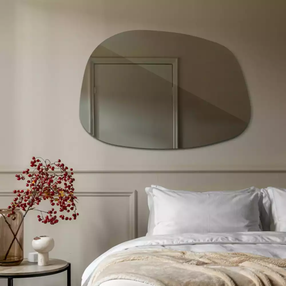 Miroir mural moderne en forme de tache