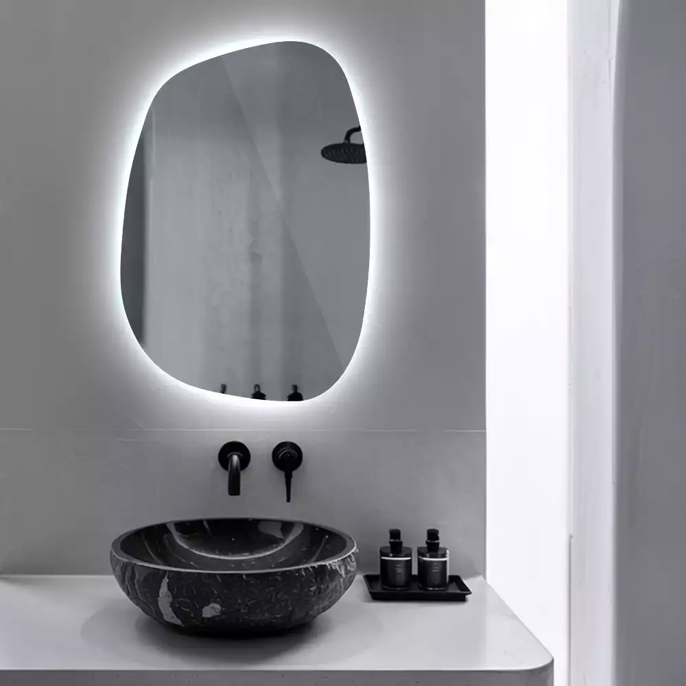 Miroir moderne à forme irrégulière
