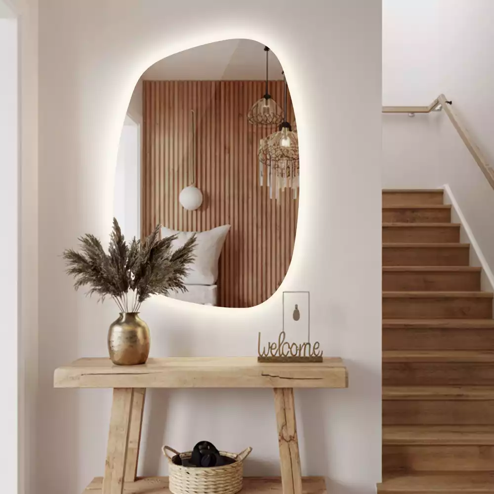 Miroir moderne à forme irrégulière