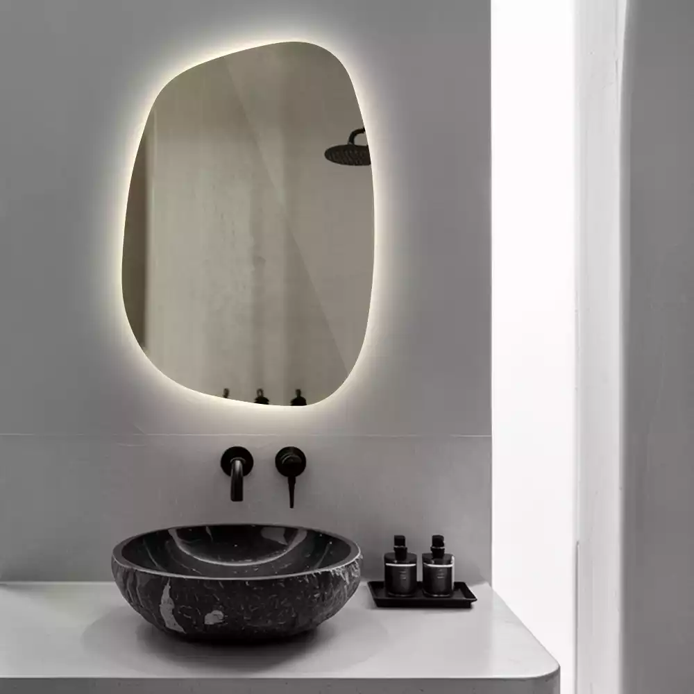 Miroir moderne à forme irrégulière