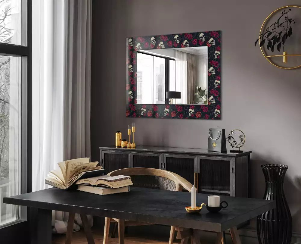 Miroir rectangulaire à cadre imprimé crânes roses et épines