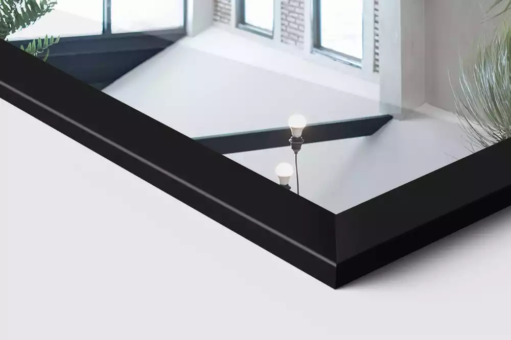 Grand miroir sur pied avec cadre noir élégant