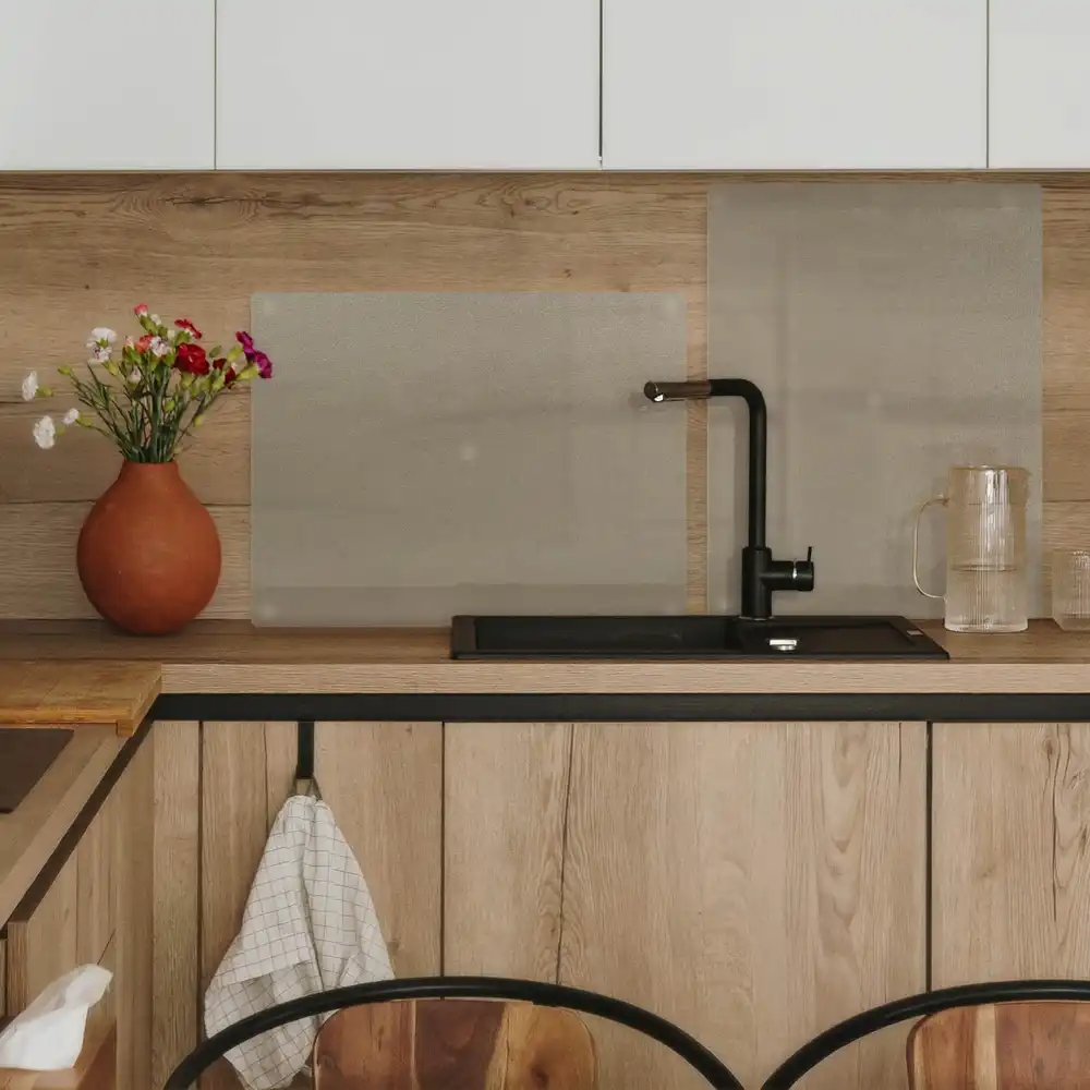 Cache-plaque de cuisson double semi-transparent